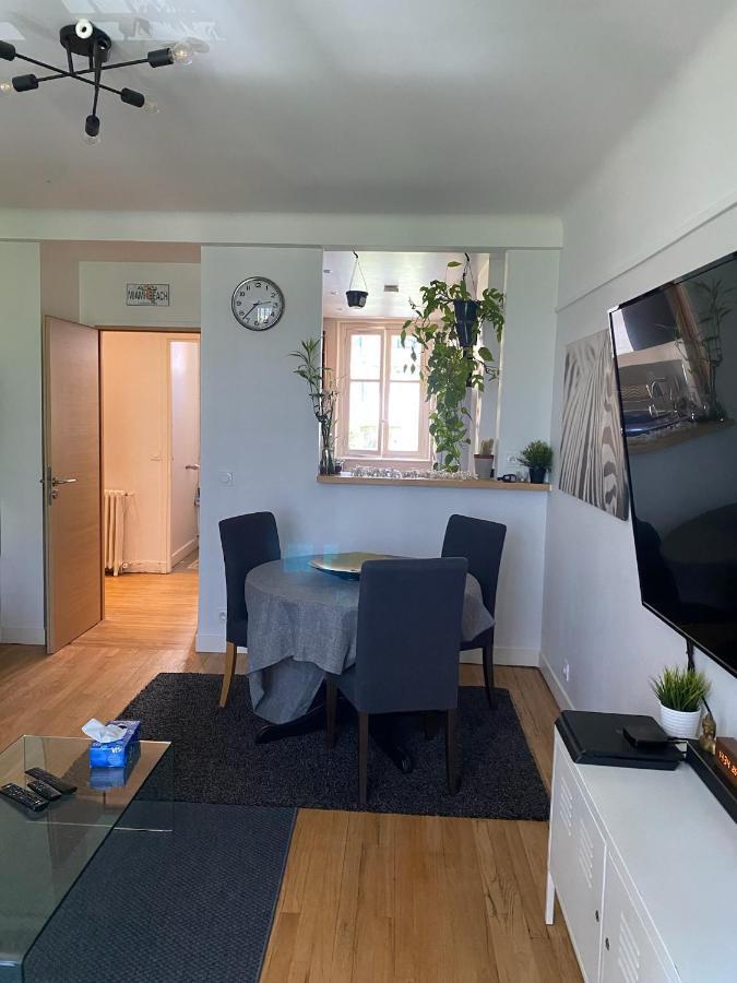Apartamento Grand F2 Avec Vue Sur La Maison De Georges Brassens París Exterior foto
